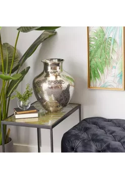 Promo 👍 Contemporary Aluminum Vase by Monroe Lane ✨