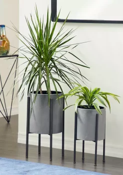 New 👏 Modern Metal Planter - Set of 2 by Monroe Lane 🎁